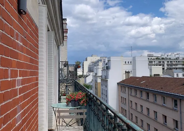 Apartmán Parisian With Balcony *