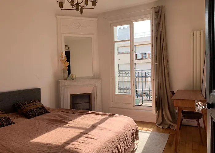Apartmán Parisian With Balcony