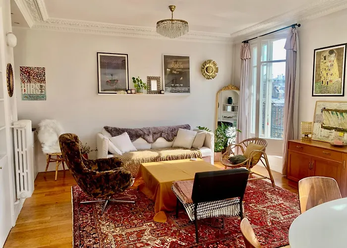 Apartmán Parisian With Balcony